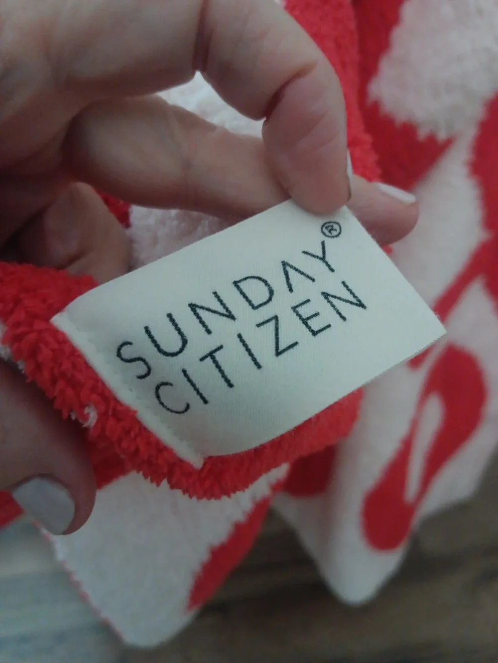 Sunday Citizen soft red